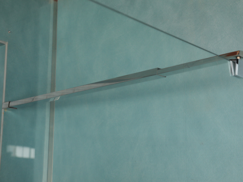 RSQA otočný sprchový kout, čiré tvrzené sklo, chromovaný hliníkový profil, rukojeť s dvojitými otvory, s podnosem RSQA otočný sprchový kout, čiré tvrzené sklo, chromovaný hliníkový profil, rukojeť s dvojitými otvory, s podnosem