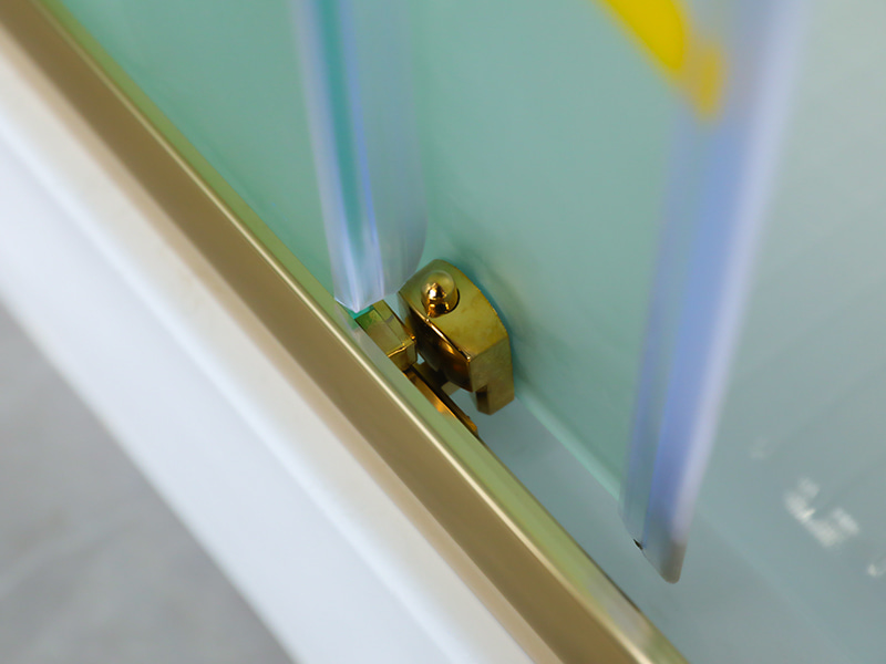 RE posuvný sprchový kout, matné tvrzené sklo s potiskem, zlatý hliníkový profil, rukojeť s dvojitými otvory, s vaničkou RE posuvný sprchový kout, matné tvrzené sklo s potiskem, zlatý hliníkový profil, rukojeť s dvojitými otvory, s vaničkou