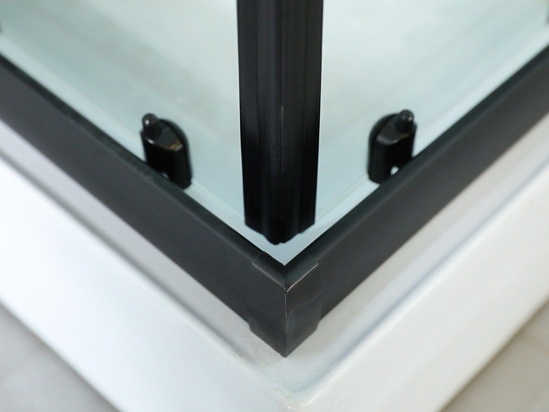 SQ čiré tvrzené sklo s potiskem posuvné sprchové zástěny SQ čiré tvrzené sklo s potiskem posuvné sprchové zástěny