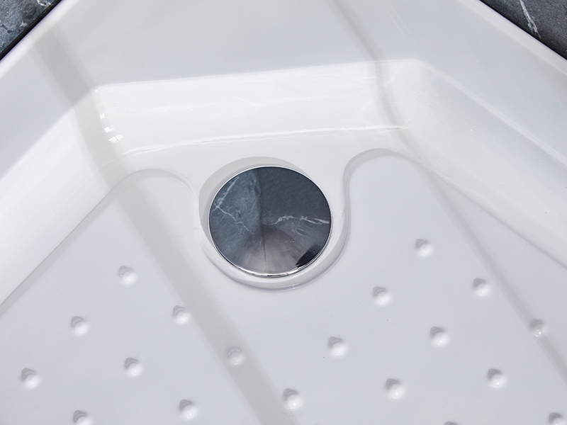 SE posuvné skleněné dveře do sprchového koutu, černý hliníkový profil SE posuvné skleněné dveře do sprchového koutu, černý hliníkový profil